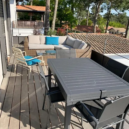 Avec Piscine Au Pyla